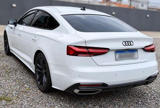 AUDI-A5-2023
