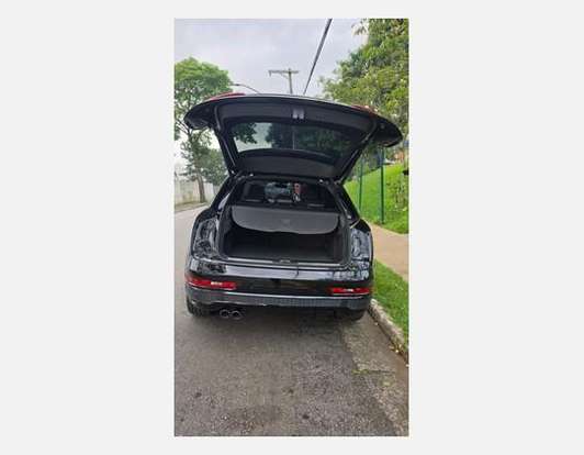 AUDI-Q3-2018