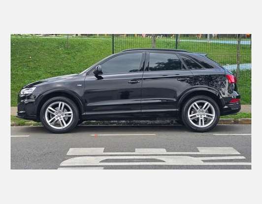 AUDI-Q3-2018