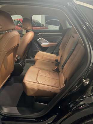 AUDI-Q3-2023