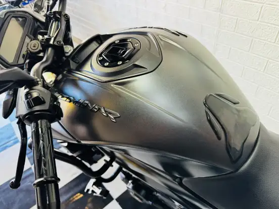 BAJAJ-DOMINAR 400-2025
