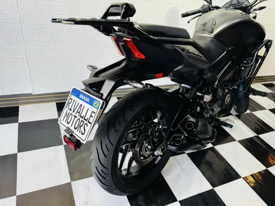 BAJAJ-DOMINAR 400-2025