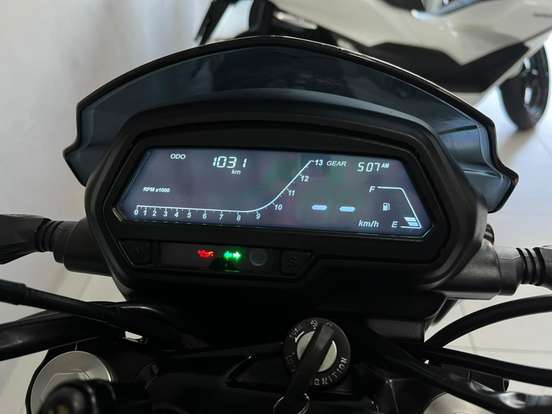 BAJAJ-DOMINAR 250 BAJAJ-DOMINAR 250-2025