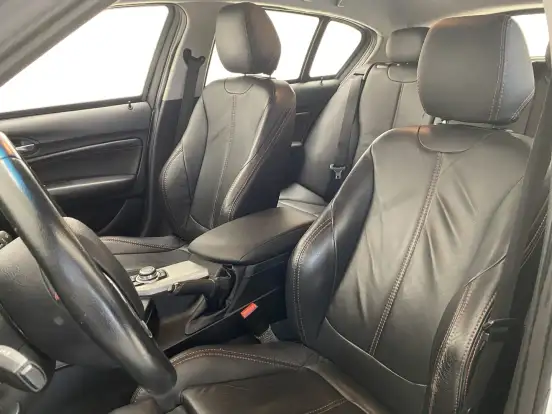 BMW-118i-2013