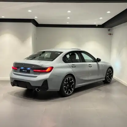 BMW-320i-2026