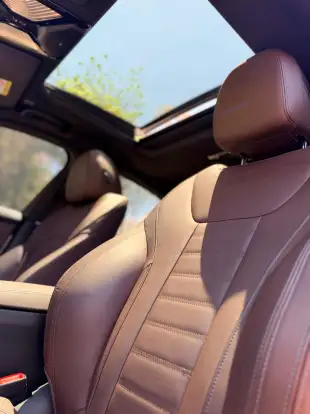 BMW-320i-2025