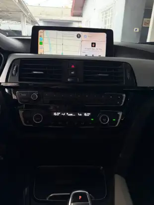 BMW-320i-2018