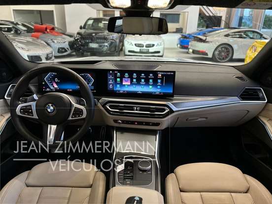BMW-320i-2023