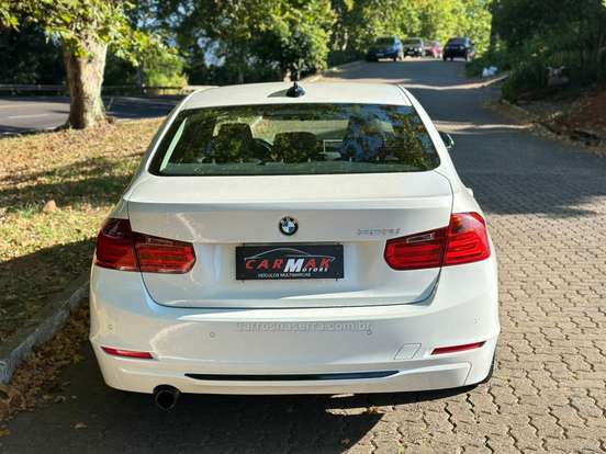 BMW-320i-2.0 MODERN 16V TURBO GASOLINA 4P AUTOMÁTICO BMW-320i-2013