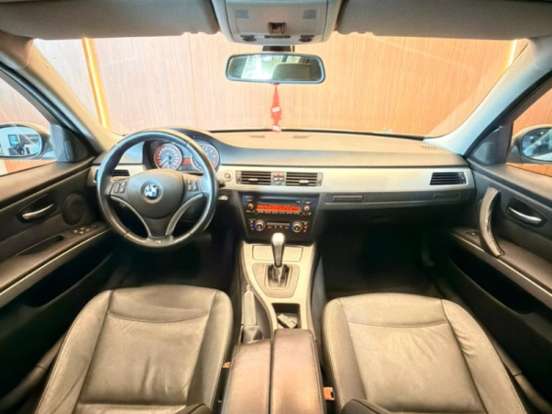 BMW-325i-2.5 SEDAN 24V GASOLINA 4P AUTOMÁTICO BMW-325i-2008