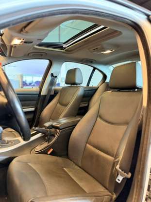 BMW-325i-2008