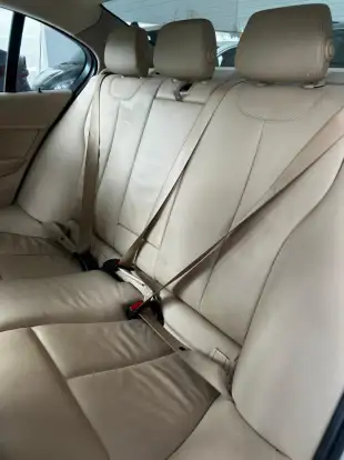 BMW-328i-2013