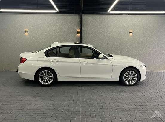 BMW-328i-2.0 GP 16V ACTIVEFLEX 4P AUTOMÁTICO BMW-328i-2013