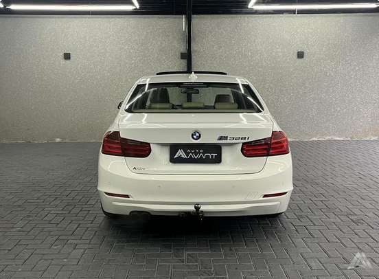 BMW-328i-2013