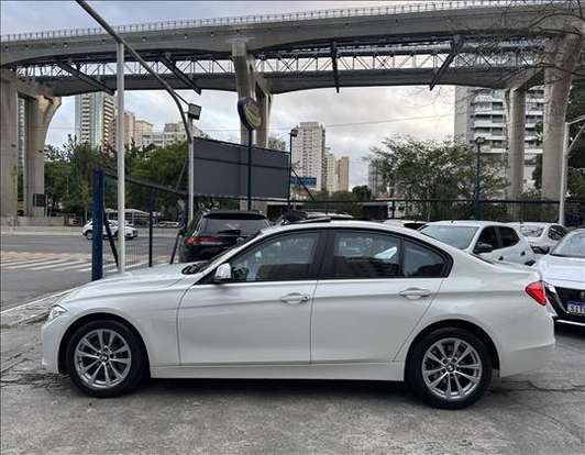 BMW-328i-2013