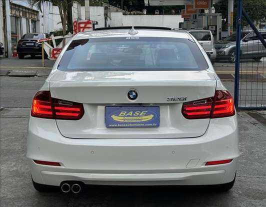 BMW-328i-2013