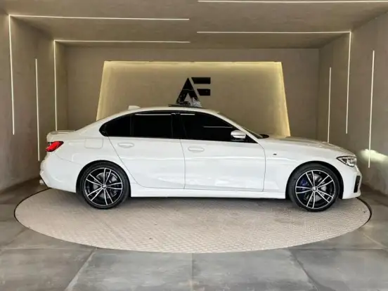 BMW-330e-2.0 16V TURBO HÍBRIDO M SPORT AUTOMÁTICO BMW-330e-2020