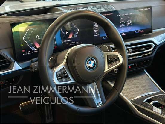 BMW-330e-2.0 16V TURBO HÍBRIDO M SPORT AUTOMÁTICO BMW-330e-2022