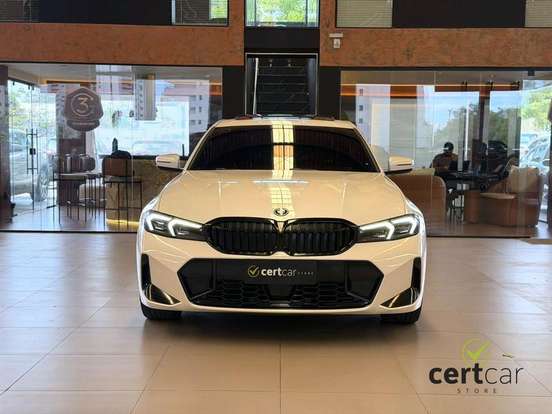 BMW-330e-2022