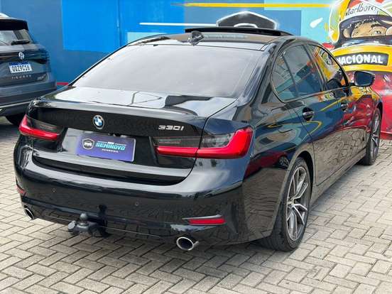 BMW-330i-2019