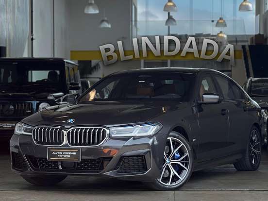 BMW-530e-2021