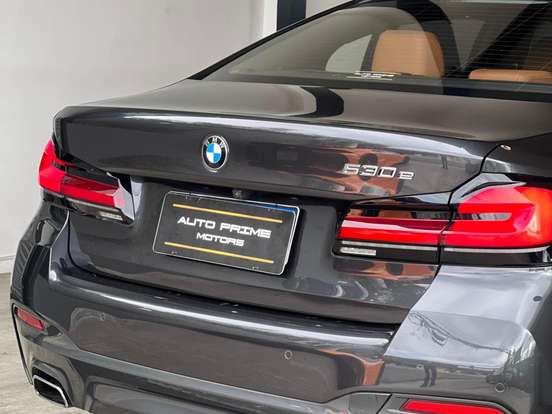 BMW-530e-2.0 16V TWINPOWER HÍBRIDO M SPORT AUTOMÁTICO BMW-530e-2021