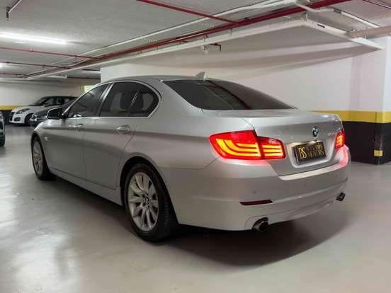 BMW-535i-2010
