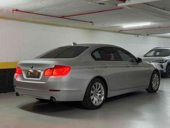 BMW-535i-3.0 SEDAN 6 CILINDROS 24V TURBO GASOLINA 4P AUTOMÁTICO BMW-535i-2010