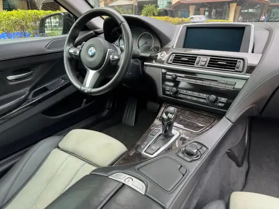 BMW-650i-2011