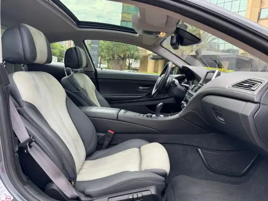 BMW-650i-2011