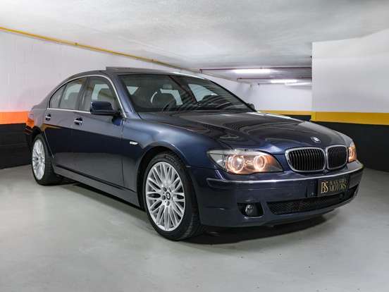 BMW-750i-2006