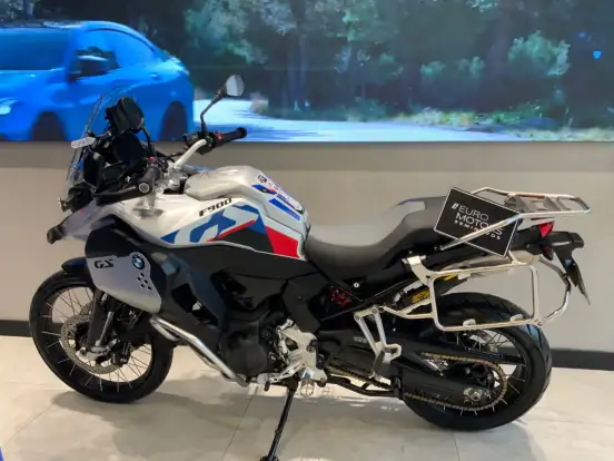 BMW-F 900 GS ADVENTURE-2024