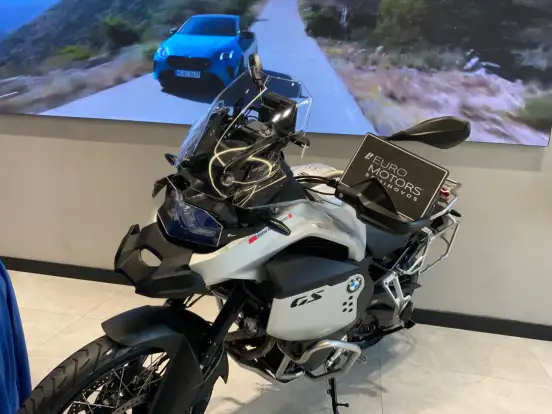 BMW-F 900 GS ADVENTURE BMW-F 900 GS ADVENTURE-2024