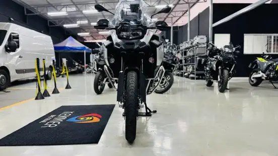 BMW-F 900 GS ADVENTURE-2025