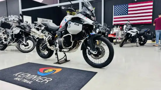BMW-F 900 GS ADVENTURE-2025