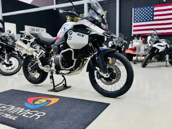 BMW-F 900 GS ADVENTURE BMW-F 900 GS ADVENTURE-2025