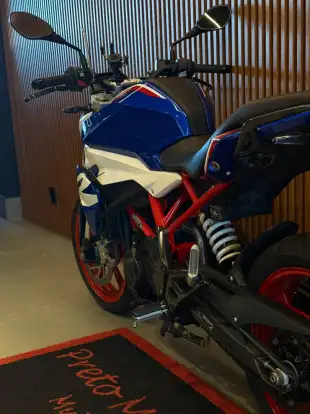 BMW-G 310 R-2025
