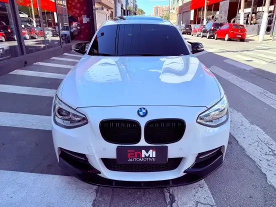 BMW-M 135i-3.0 24V TURBO GASOLINA 4P AUTOMÁTICO BMW-M 135i-2014