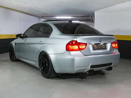 BMW-M3-4.0 SEDAN V8 32V GASOLINA 4P AUTOMATIZADO BMW-M3-2008