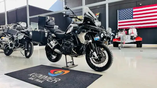 BMW-R 1250 GS PREMIUM TRIPLE BLACK BMW-R 1250 GS PREMIUM TRIPLE BLACK-2021