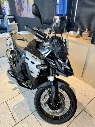 BMW-R 1300 GS ADVENTURE TRIPLE BLACK BMW-R 1300 GS ADVENTURE TRIPLE BLACK-2025