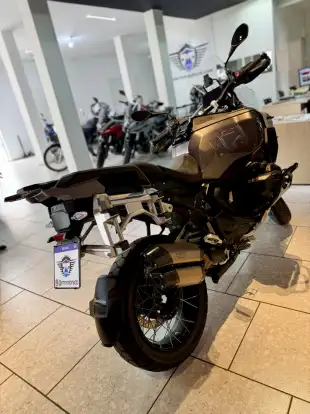 BMW-R 1300 GS ADVENTURE TRIPLE BLACK-2025