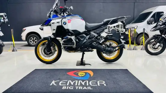 BMW-R 1300 GS ADVENTURE TROPHY-2025