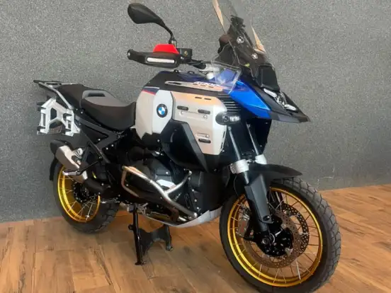 BMW-R 1300 GS ADVENTURE TROPHY BMW-R 1300 GS ADVENTURE TROPHY-2025