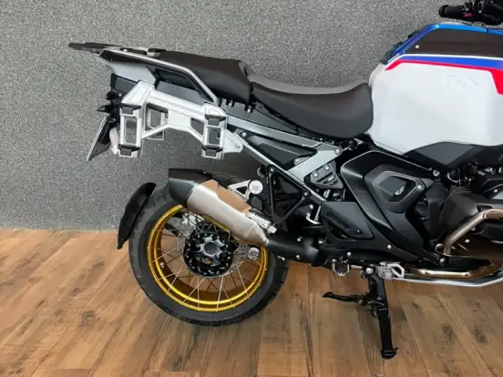 BMW-R 1300 GS ADVENTURE TROPHY BMW-R 1300 GS ADVENTURE TROPHY-2025