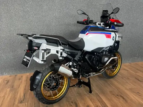 BMW-R 1300 GS ADVENTURE TROPHY BMW-R 1300 GS ADVENTURE TROPHY-2025