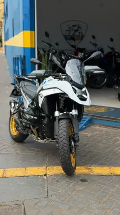 BMW R 1300 GS PLUS 