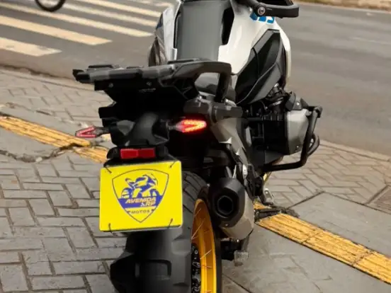 BMW-R 1300 GS PLUS BMW-R 1300 GS PLUS-2024