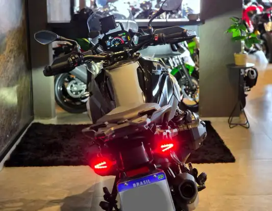 BMW-R 1300 GS TRIPLE BLACK-2025