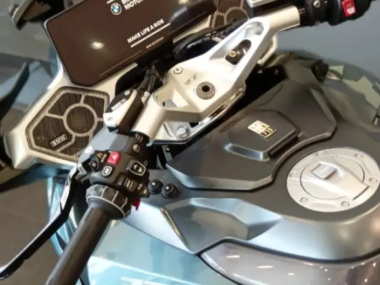 BMW-R 1300 RT OPTION 719 BMW-R 1300 RT OPTION 719-2025